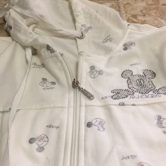 jacket . - Picture 2 of 3